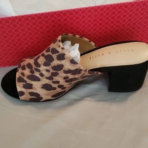 Kelly & Katie Borea Sandal NIB sz 6.5
